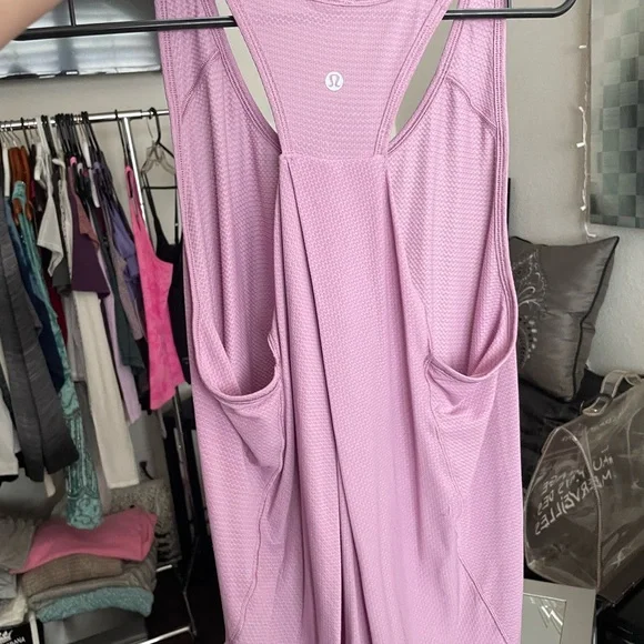 Lululemon Tank NWOT - Picture 4 of 6